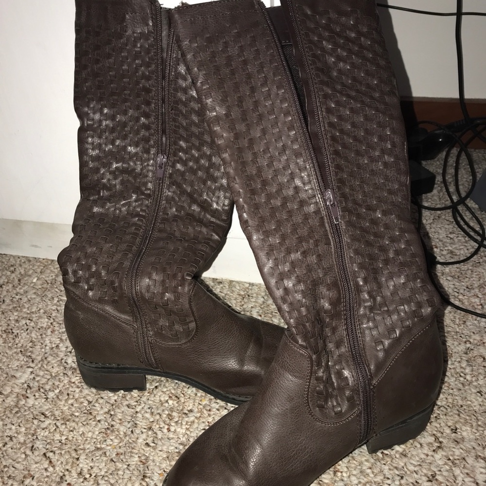 Brown boots